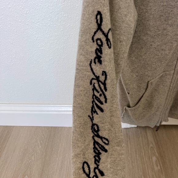 Vintage Ed Hardy Cashmere Light Gray Hoodie with Silver Zipper - Picture 6 of 10